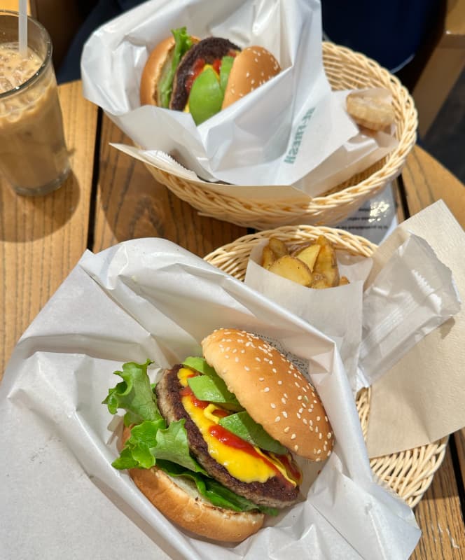 フレッシュネスバーガー